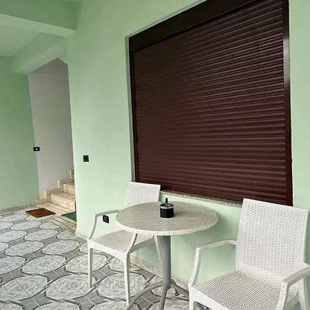 Villa Ibrahimi Durres Exterior photo
